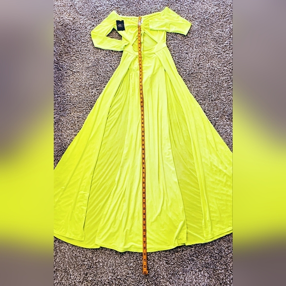 Florissant Green on or off the  Shoulder, Spandex Dress, M/Lg - Picture 5 of 6